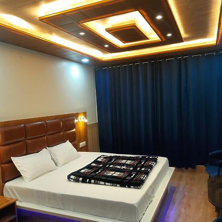 Aagaman Woods Apartment ชิมลา ภายนอก รูปภาพ